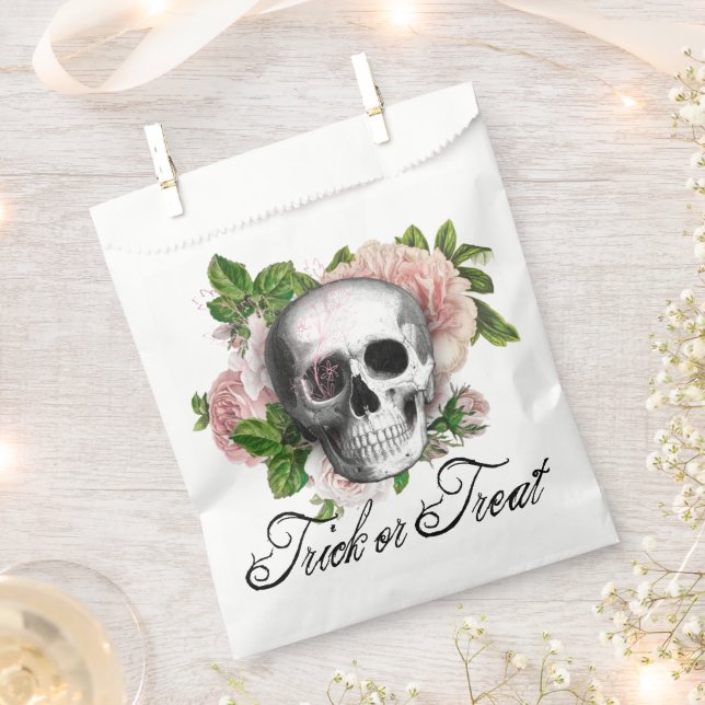 Pink Victorian Gothic Skull Damask Halloween Favour Bag (Clipped)