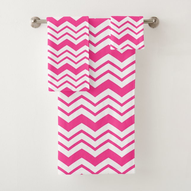 Pink White Chevron Zigzag Pattern Design  Bath Towel Set (Insitu)