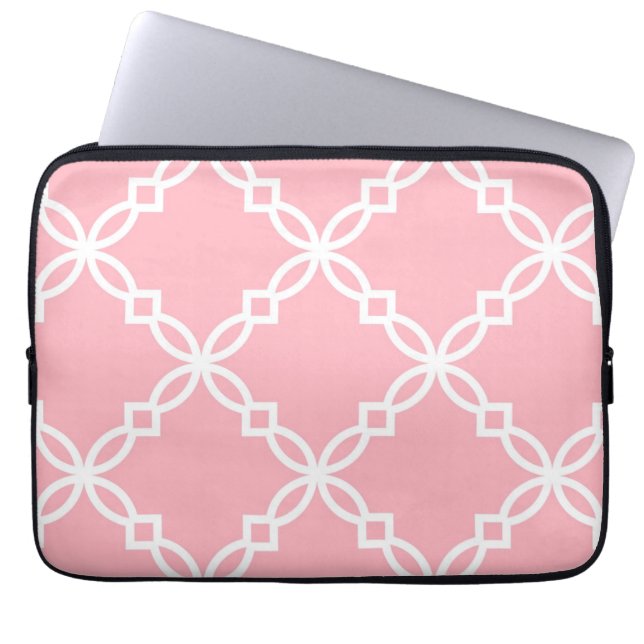 Pink White Large Fancy Quatrefoil Pattern Laptop Sleeve (Front)