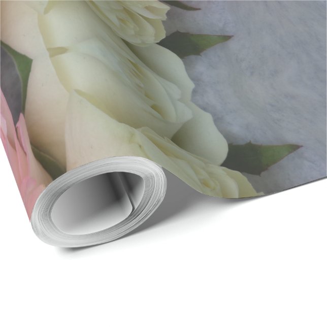 Pink White Roses Flower Pattern Bouquet Floral Wrapping Paper (Roll Corner)