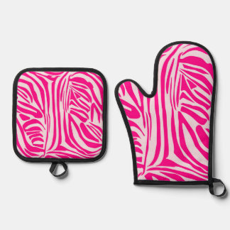 Pink zebra print oven mitt & pot holder set