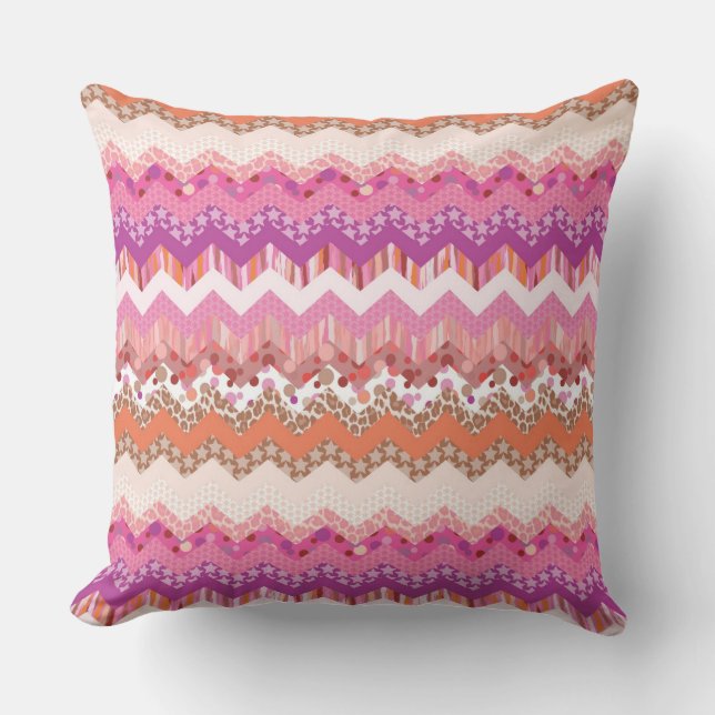 Pink zigzag background cushion (Front)