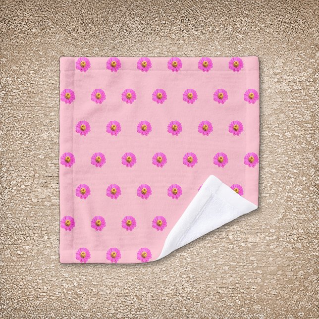 Pink Zinnia Flower Seamless Pattern on Wash Cloth (Pink Zinnia flower seamless pattern on wash cloth)