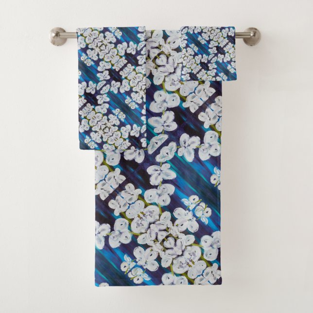Pinstripes Orchid Towels (Insitu)