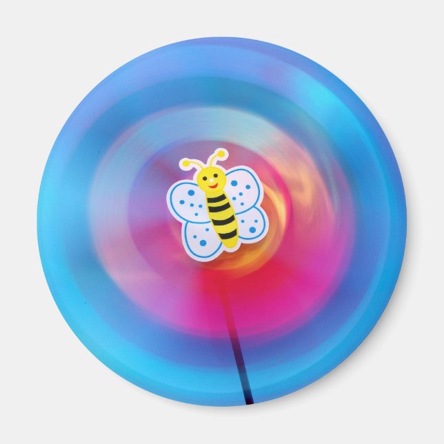 Pinwheel toy magnet (Front)