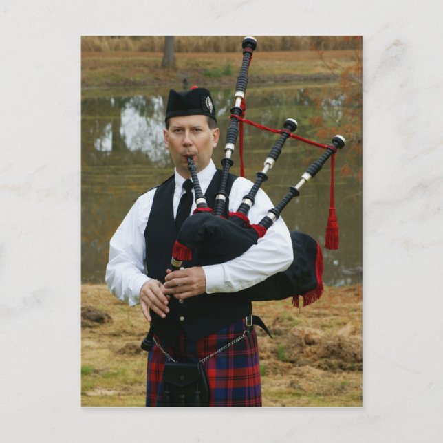 piper2 postcard (Front)