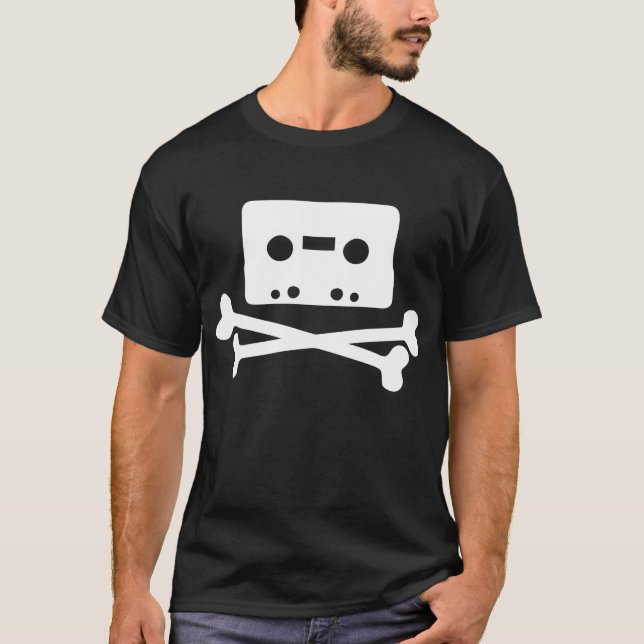 Piratbyrn T-Shirt (Front)