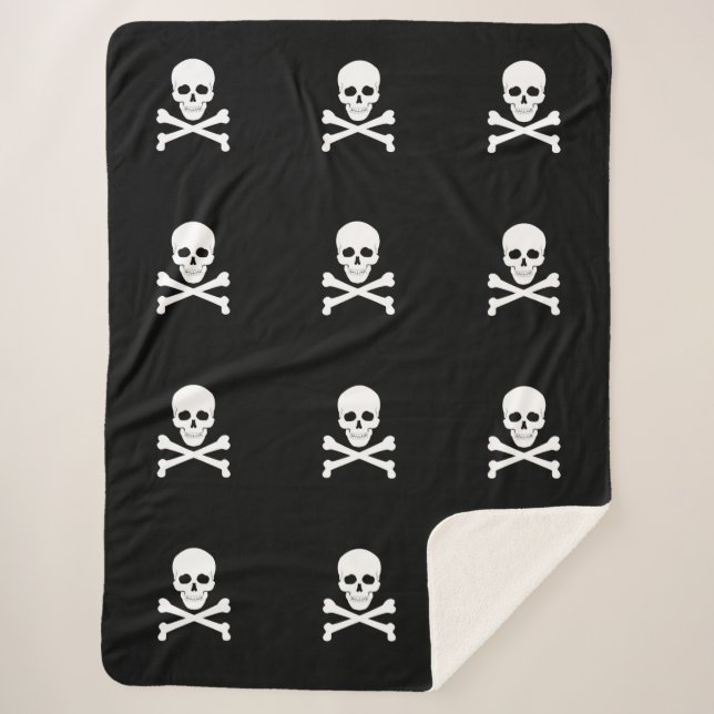 Pirate Flag Skull and Crossbones Jolly Roger Sherpa Blanket (Front)