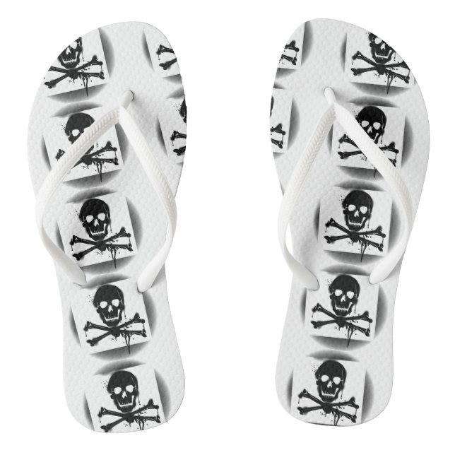 Pirate Flag Skull and Crossbones Jolly Roger Thongs (Footbed)