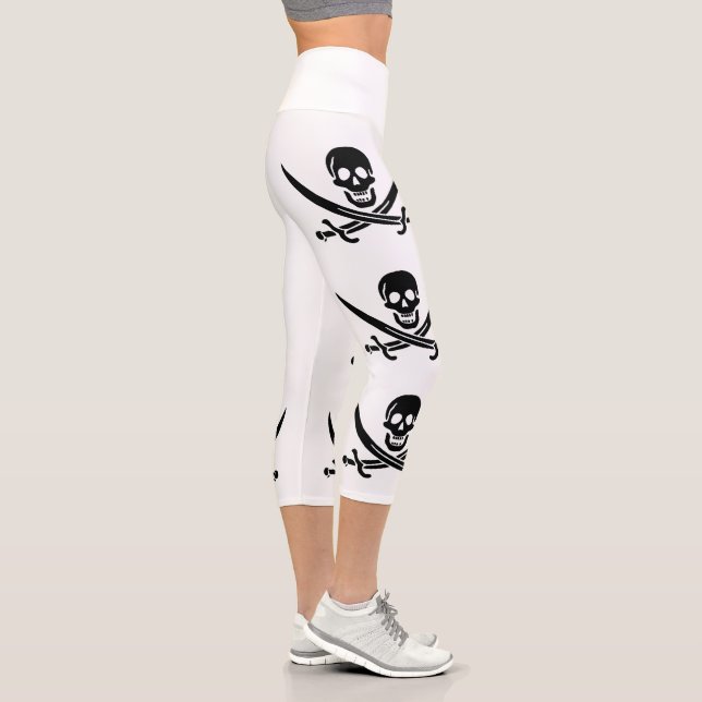 Pirate Flag Skull Crossed Swords Capri Leggings (Right)