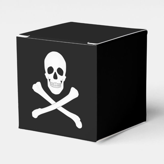 Pirate Party (Skull and Crossbones) (Jolly Roger) Favour Box (Front Side)