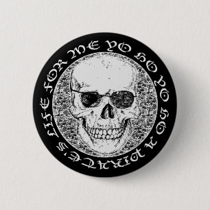 pirate skull 6 cm round badge