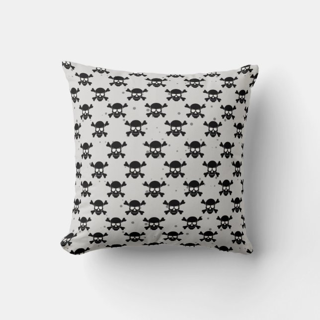 Pirate Style Skulls Pattern Cushion (Front)