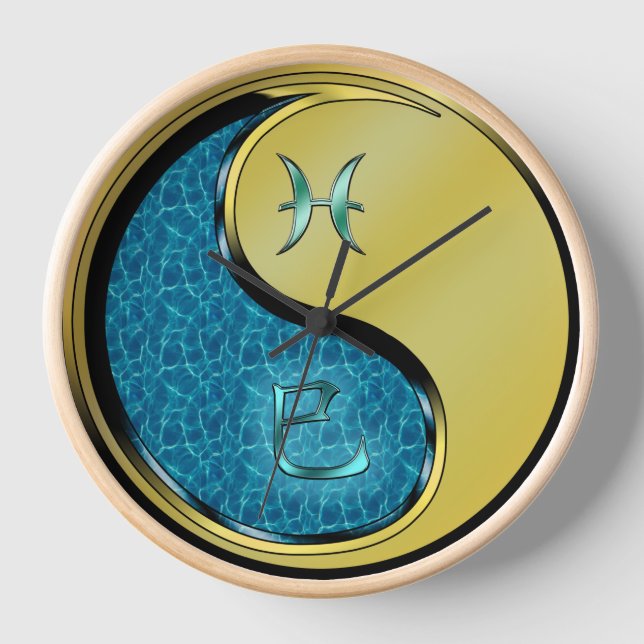 Pisces & Metal Snake Clock (Front)