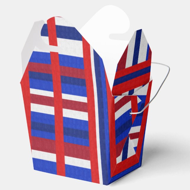 Plaid Patriot Favour Box (Opened)