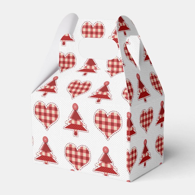 Plaid Red Christmas Trees and Hearts Pattern Favour Box (Front Side)