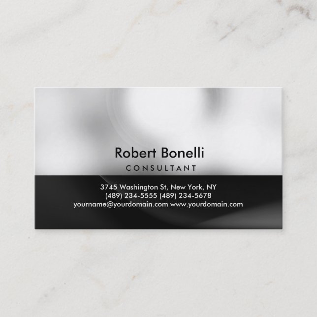 Plain Modern Consultant Business Card (Front)