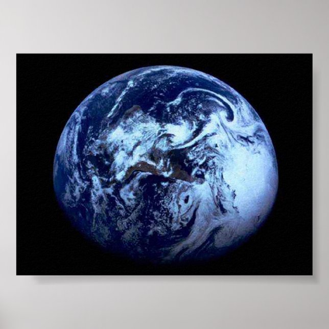 Planet Eart Poster (Front)