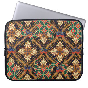 Plant-Based Indonesian Batik: Distinctive Patterns Laptop Sleeve