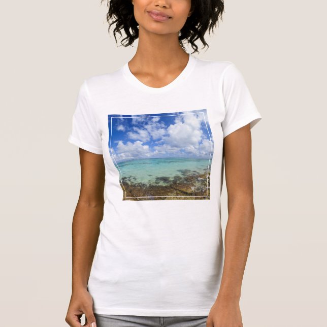 Playa Maguana, Guantanamo, Baracoa | Cuba T-Shirt (Front)
