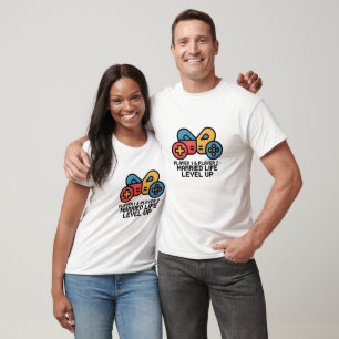 Player 1 & 2 Married Gamer Level Up Art T-Shirt