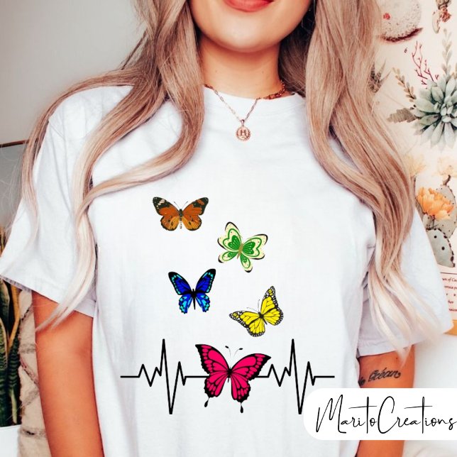 Playera butterfly party for ladies. T-Shirt (Creator Uploaded)