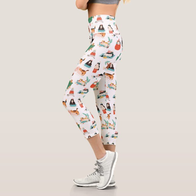 Playful Cats and Christmas Trees Pattern Capri Leggings (Left)