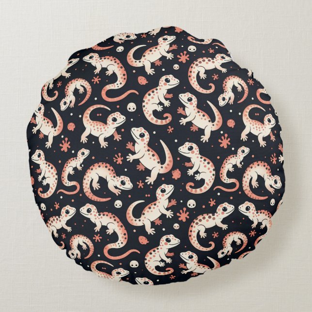 Playful Gecko Pattern Round Cushion (Back)