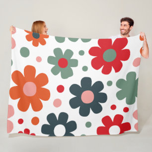 Playful Retro Flower Pattern Fleece Blanket