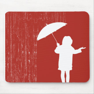 Playing with the rain mouse pad
