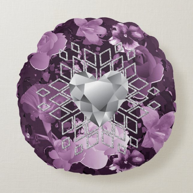 Plum Floral Diamond Heart Snowflake Round Cushion (Front)