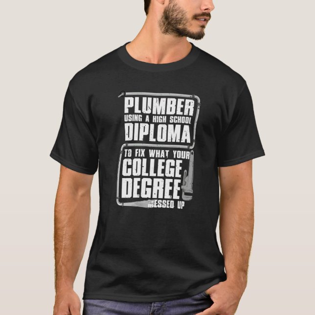 Plumber For Men Women Steamfitter Tools Plumbing   T-Shirt (Front)