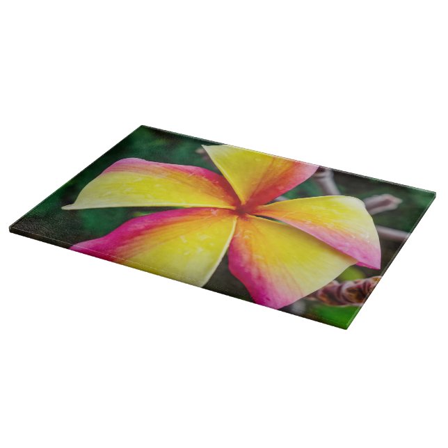 Plumeria rubra cutting board (Corner)