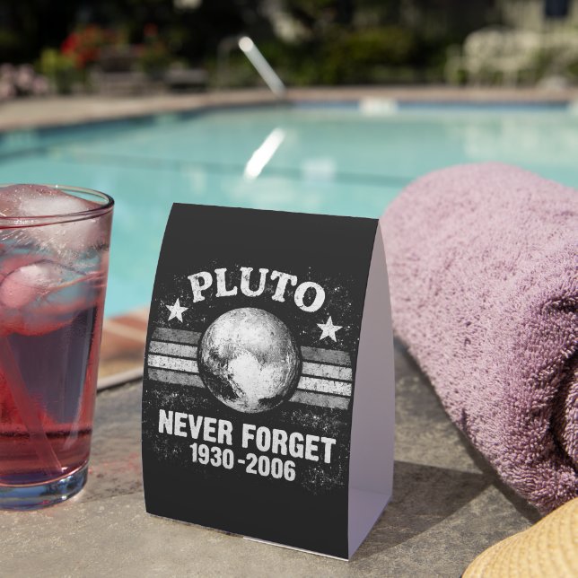 Pluto Never Forget (Insitu(On Table))