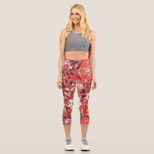 Poinsettia Floral Christmas Pattern (18) Capri Leggings