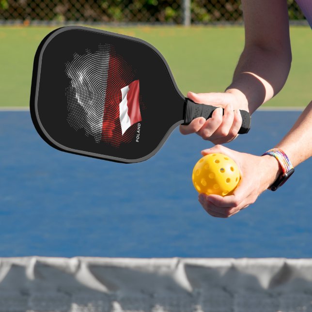 Poland flag pickleball paddle (Insitu)