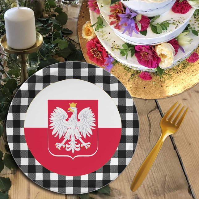 Poland Plate, buffalo plaid & Polish Flag Paper Plate (Creator Uploaded)