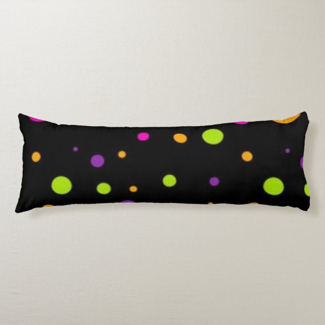 Polka dot pattern body cushion (Front)