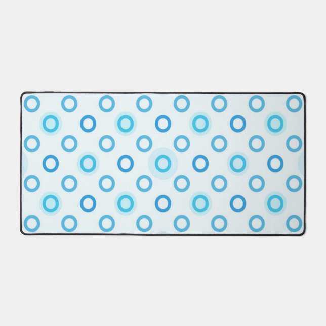 Polka dot pattern desk mat (Front)