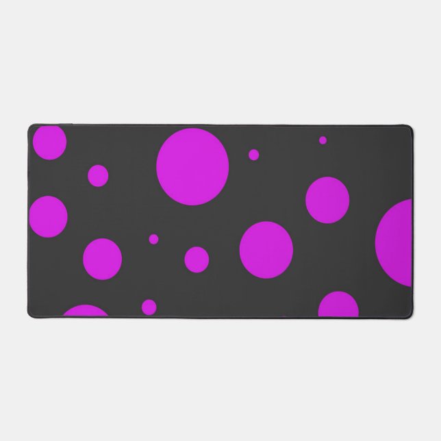 Polka dot pattern desk mat (Front)
