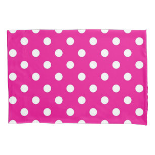 Polka dot pattern pillowcase