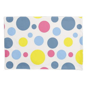 Polka dot pattern pillowcase