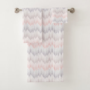 Polka Dotted Mountain Peak Pattern Bath Towel Set