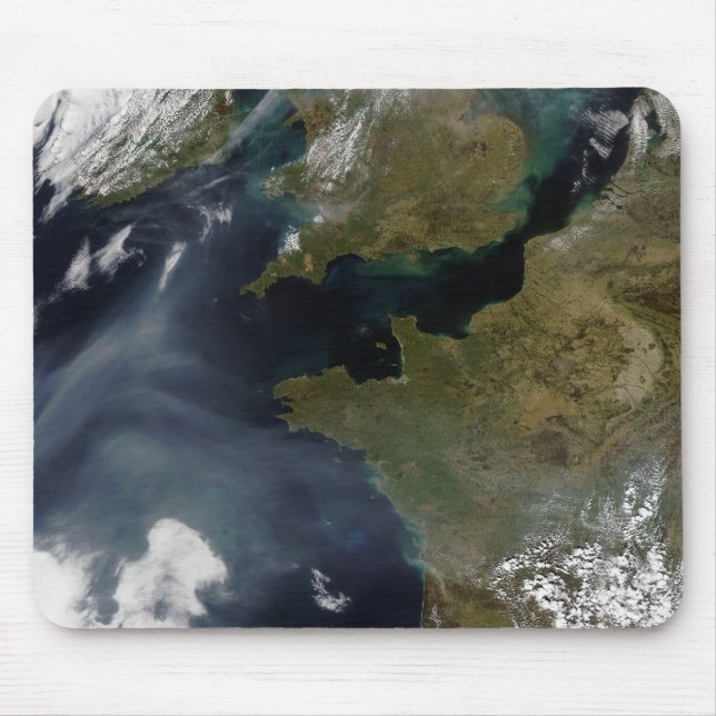 Pollution off France Mouse Pad (Front)