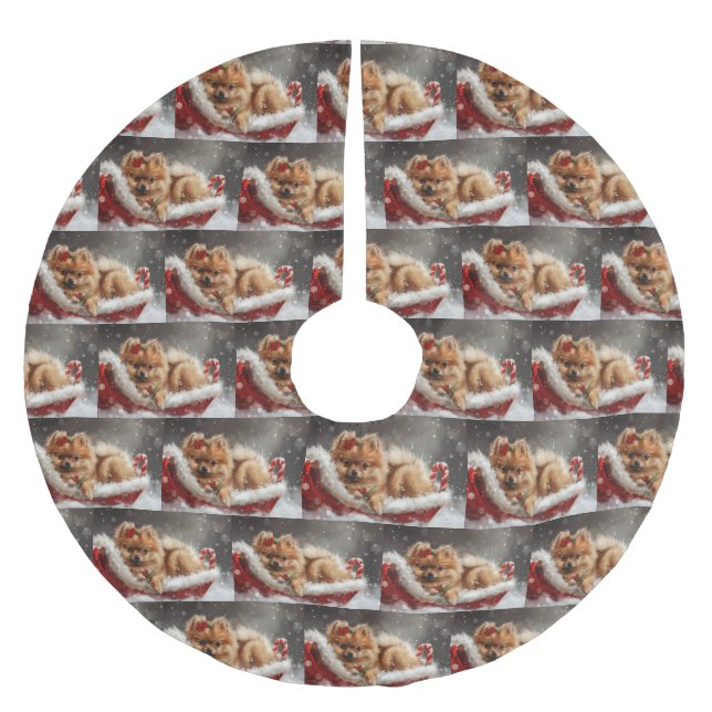 Pomeranian Dog Christmas Festive Brushed Polyester Tree Skirt (Front)
