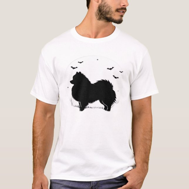 Pomeranian Dog ? Halloween Moon Silhouette Classic T-Shirt (Front)