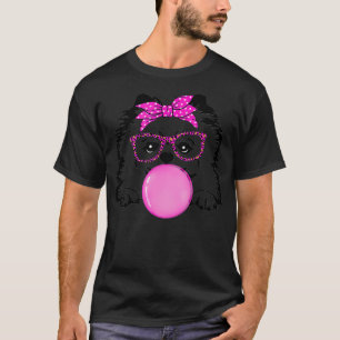 Pomeranian dog with bubble gum ana glasses2567  T-Shirt