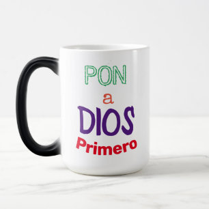 pon a Dios Primero Button Magic Mug