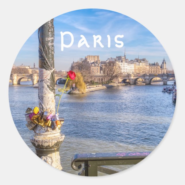 Pont des Arts on Valentine's day - Paris Classic Round Sticker (Front)