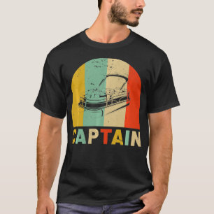 Pontoon Boat Captain Vintage Sunset Style Boating  T-Shirt